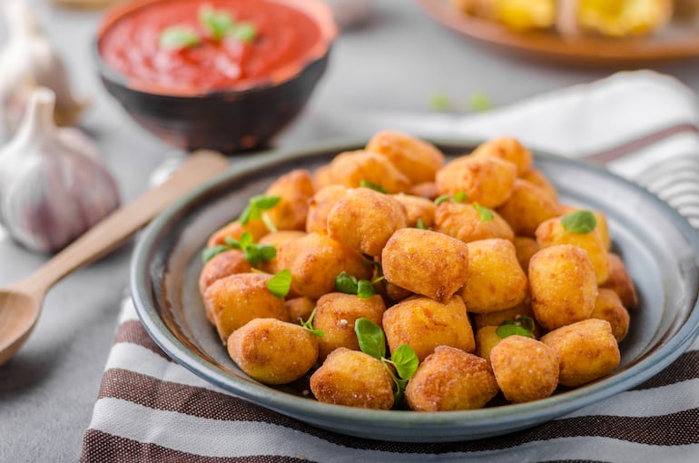 Croquetas de fideos.