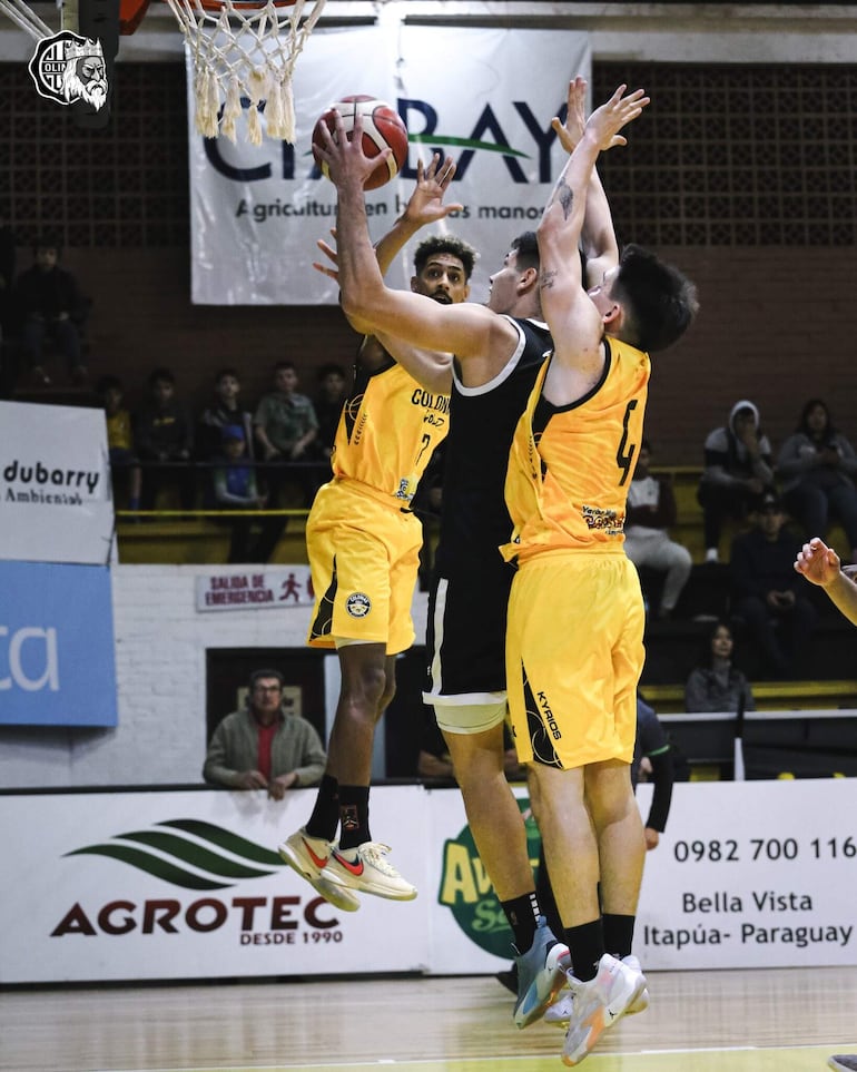 Partido de la última fecha del masculino entre Kings y Gold.