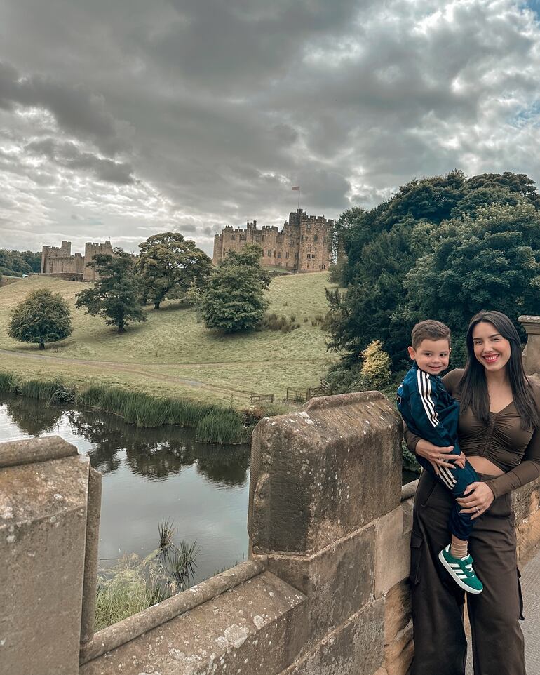 Alexia Notto y Francesco disfrutando del paseo familiar. (Instagram/Alexia Notto)