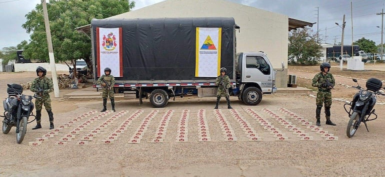 Incautación de cigarrillos en La Guajira, Colombia. Fuente: Gentileza