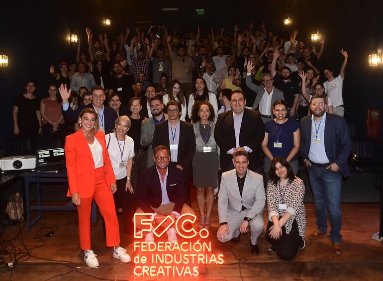 Apertura oficial de CREA+PY “Encuentro de las Industrias Creativas del Paraguay” y “Mercado Audiovisual EntreFronteras”.