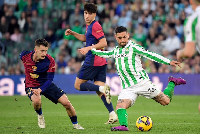 Betis y Barcelona empataron en el Benito Villamarín