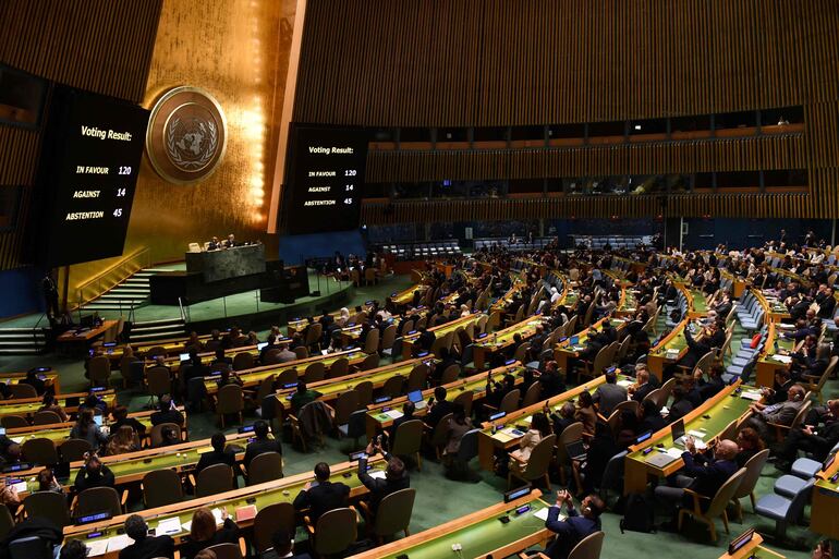 Asamblea General de la ONU aprueba llamar al “cese de hostilidades” en Gaza pese a EE.UU.