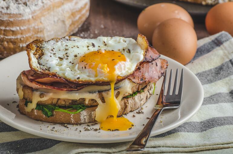 Croque madame.