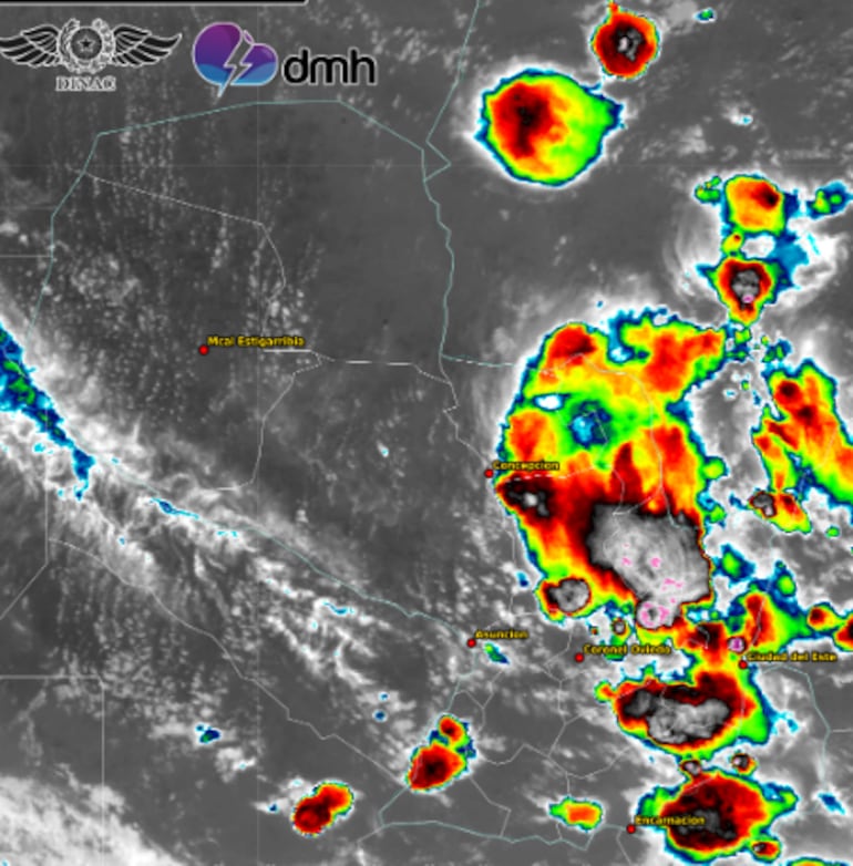 Mapa satelital de Meteorología donde marca las zonas de tormentas.