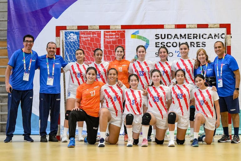 Las Guerreritas se coronaron campeonas de la edición 2023 de los Escolares en Santiago de Chile