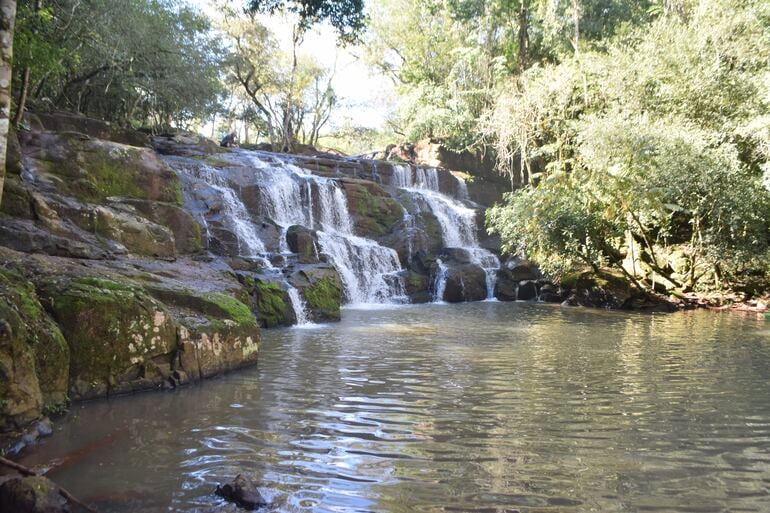 Salto Ambay en Capitán Meza.