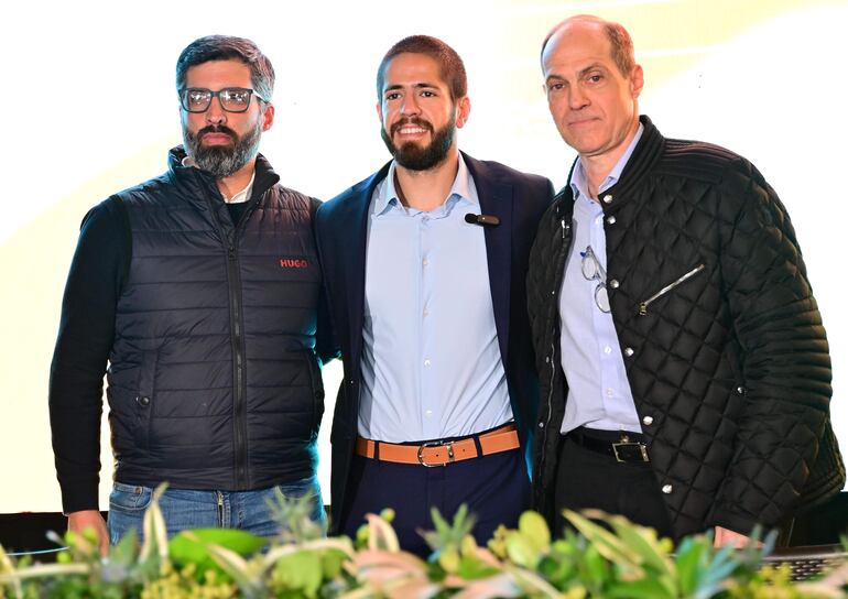 Cipriano Saenz, Andrés Kemper y Jorge Mendelzon durante la presentación del Shopping Day.