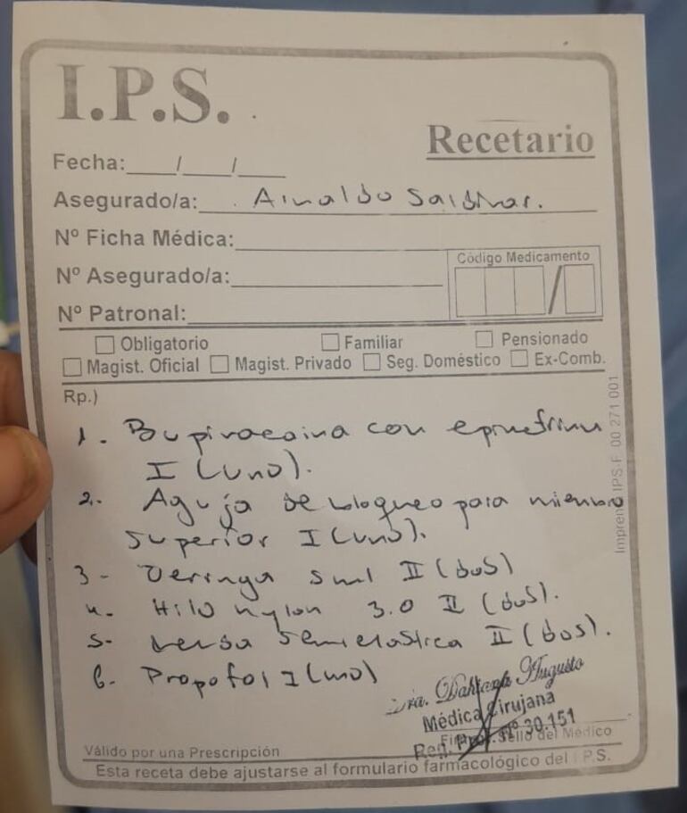 Trabajador recurrió a colectas para comprar medicamentos e insumos para su cirugía, pero no lo operaron en el Hospital Ingavi.