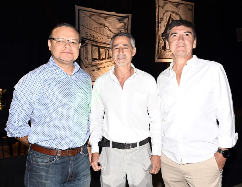 Ramón Báez, Jorge González y Rodolfo Blaires. 