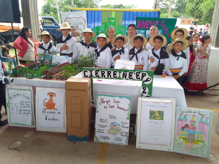 Del cierre del programa  Ñe'êry participaron siete instituciones educativas de Tacuara, distrito de Santaní