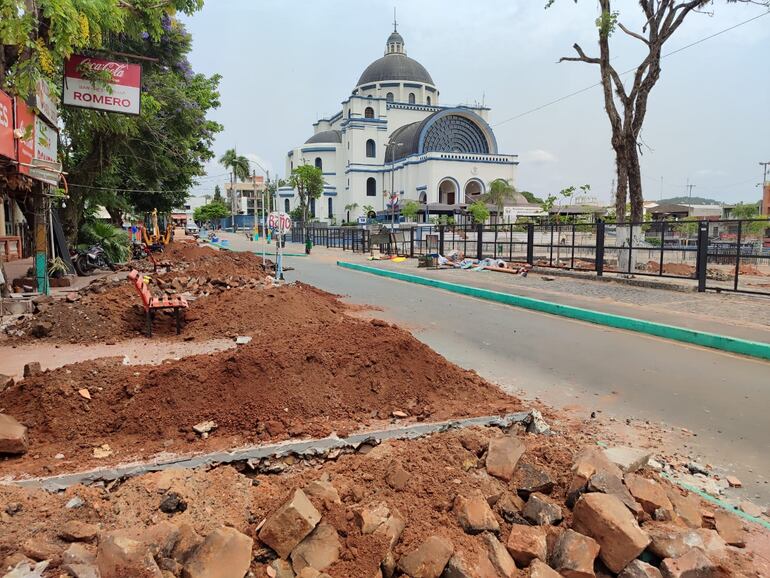 Obras en los alrededores de la Basílica.