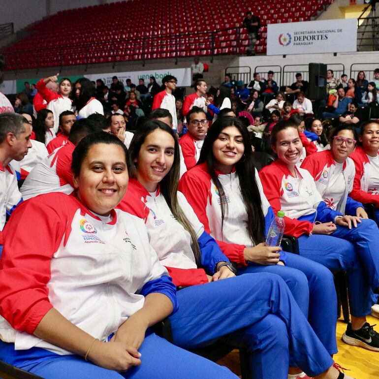 Anoche en  la Secretaría Nacional de Deportes (SND) se lanzó el himno oficial y dieron a conocer a los atletas del  Team Paraguay.