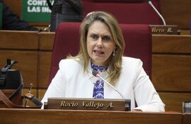 La parlamentaria Rocío Vallejo emitió hoy un nuevo comunicado dirigido a Óscar "Nenecho" Rodríguez.