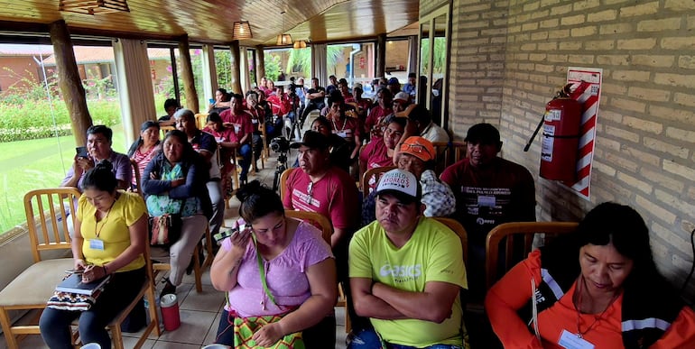 “Defendemos los derechos de nuestros hermanos aislados porque ellos no pueden hablar por sí mismos, por desconocer sus derechos en esta civilización”  dijeron.