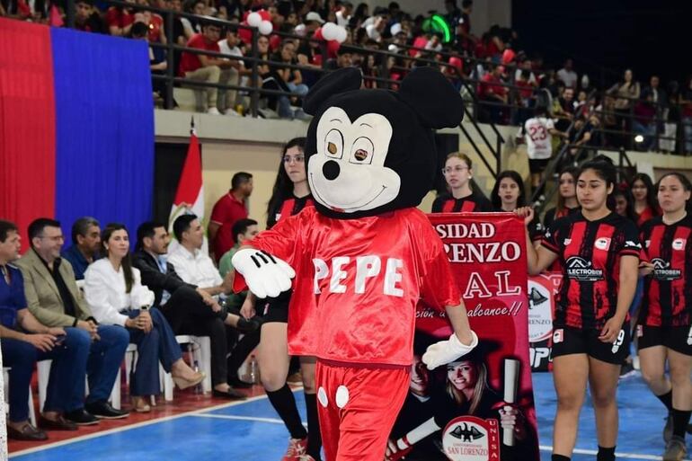 En futsal femenino las deportistas de la UNISAL de Carapeguá se enfrentará al equipo de Nihon Gakko de La Colmena.