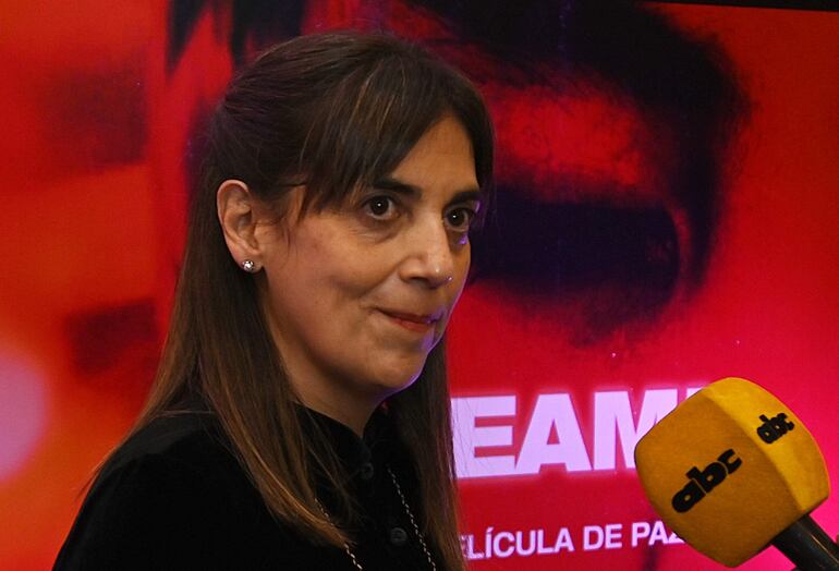 La cineasta paraguaya Paz Encina se encuentra preparando su cuarta película, tras la galardonada "EAMI".