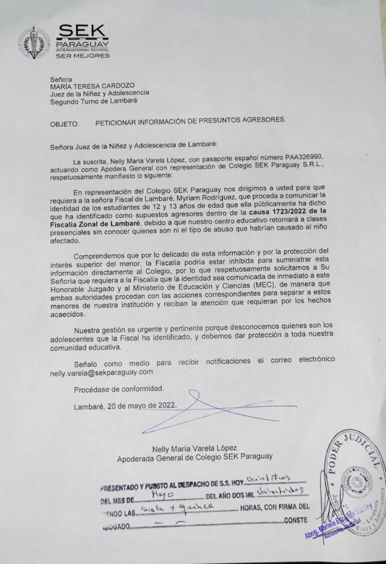 La nota remitida por parte del colegio de Lambaré al Juzgado de la Niñez y Adolescencia de la misma ciudad.