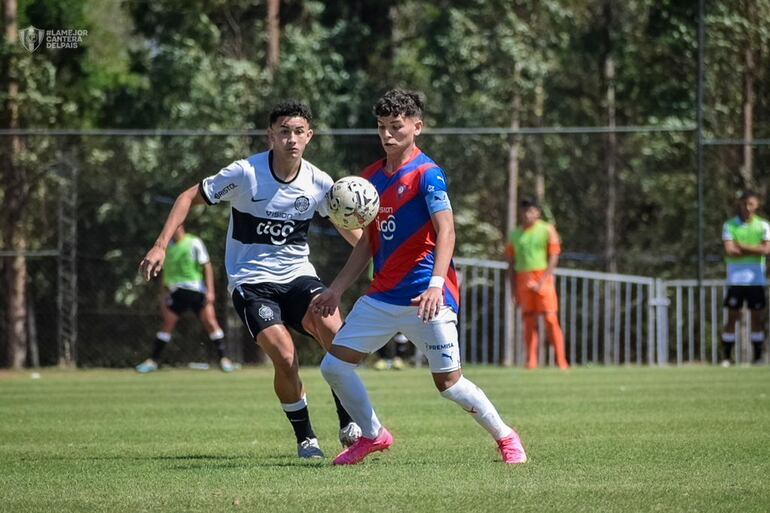 Olimpia y Cerro Porteño se repartieron los puntos en el clásico