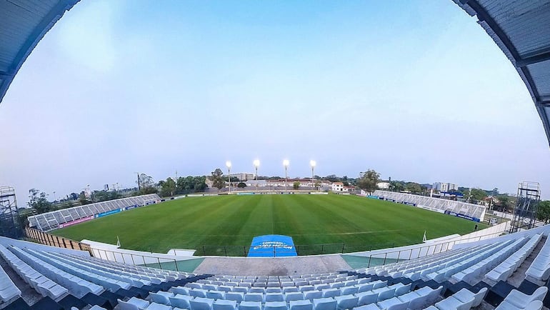 Vista del estadio Conmebol, ex Adrián Jara, en la ciudad de Luque, Paraguay.  