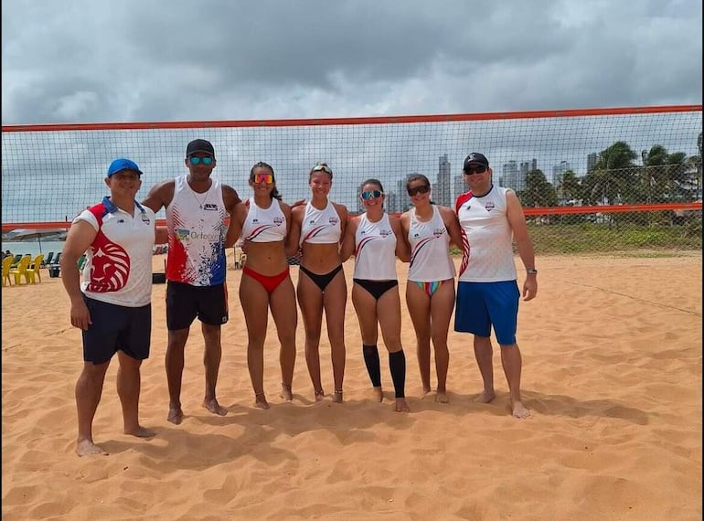 Parte de la delegación paraguaya que se encuentra en Brasil para los trabajos de pretemporada de cara los Panamericanos Junior el próximo año en nuestro país.