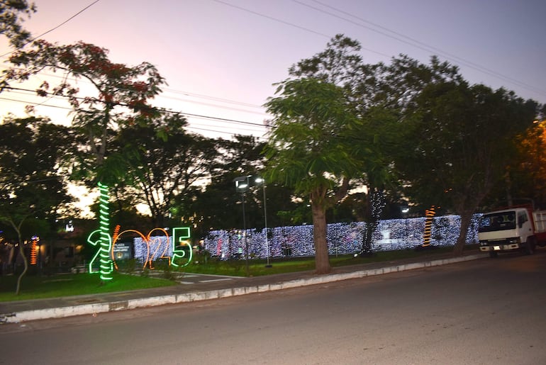 Un ambiente navideño se vive en el distrito de Paraguarí.