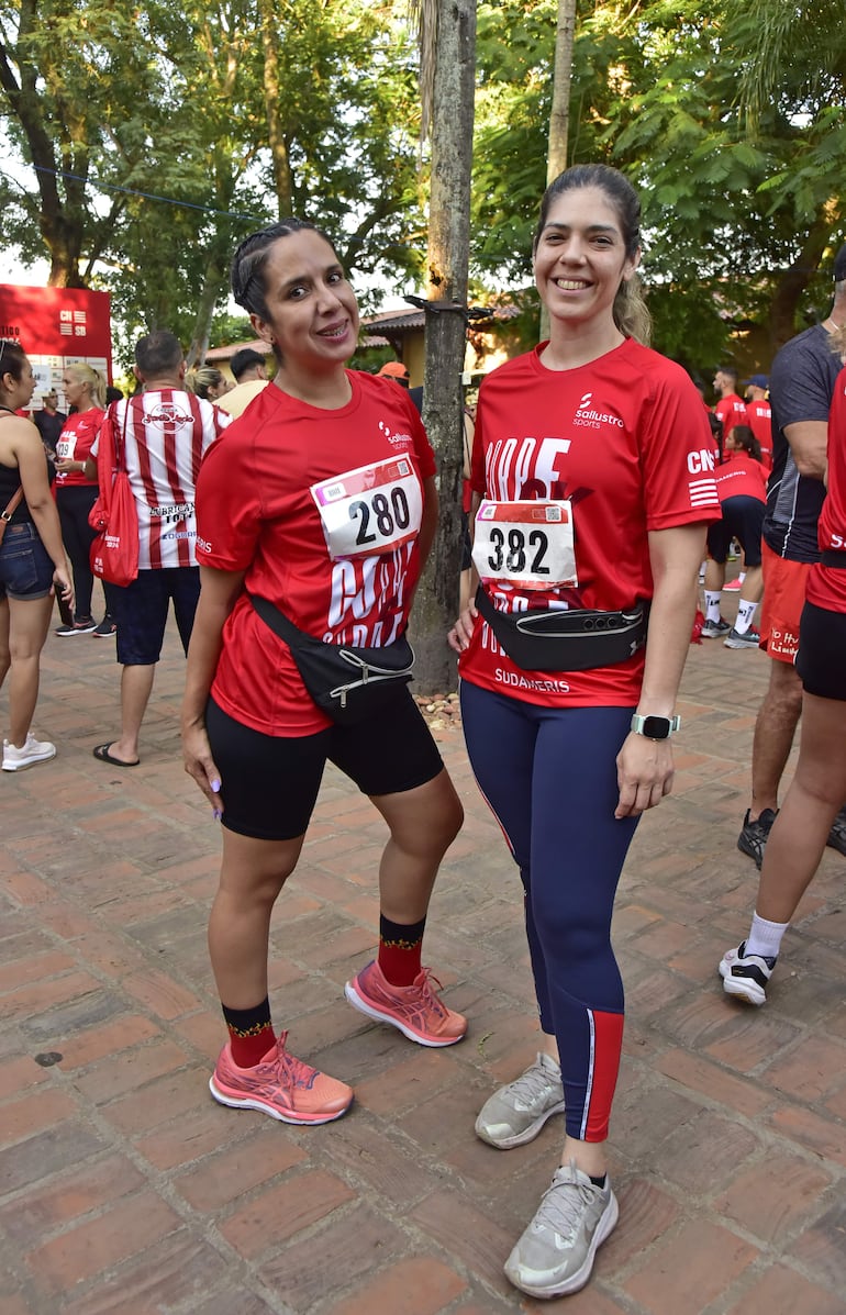 Clarisse Jara y Verónica Argüello.