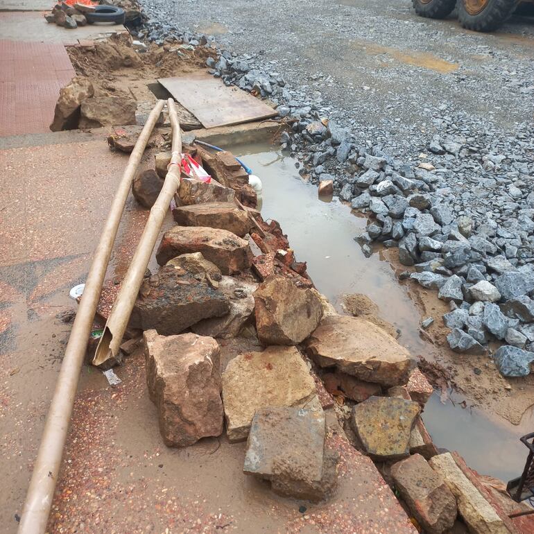 Obras en el barrio Santo Domingo de Asunción.