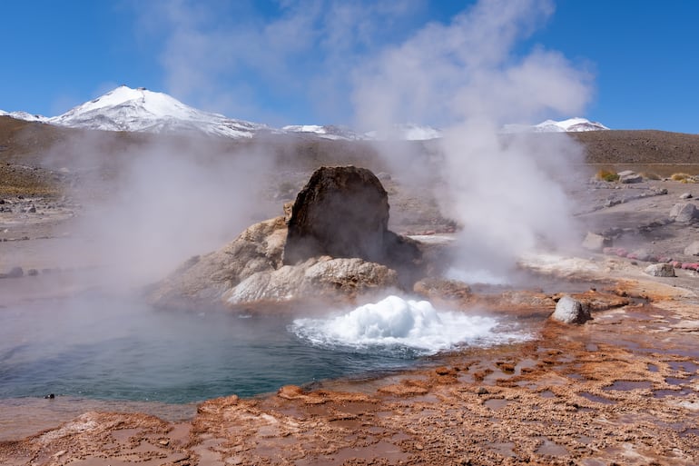 Géiser en El Tatio, Atacama, Chile.