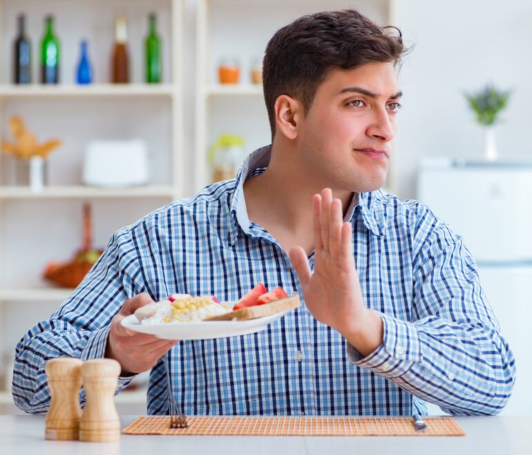 Al principio se hace un poco difícil comer sin sal, y hay personas a las que se les hace imposible.