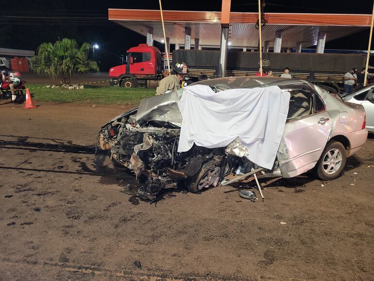 Un accidente fatal tuvo lugar sobre la Ruta PY02, entre Ciudad del Este y Minga Guazú, la madrugada del pasado martes.