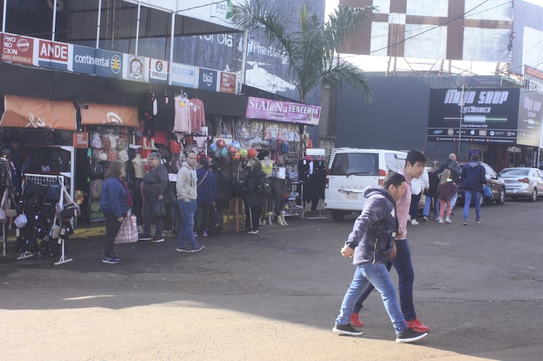 Debilidad institucional en Paraguay: falta de espacio desalienta la búsqueda de inversores en el sur del país.