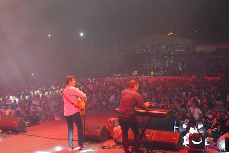 El Festival del Ykua Bolaños 2025 reúne a 15.000 personas en una noche inolvidable