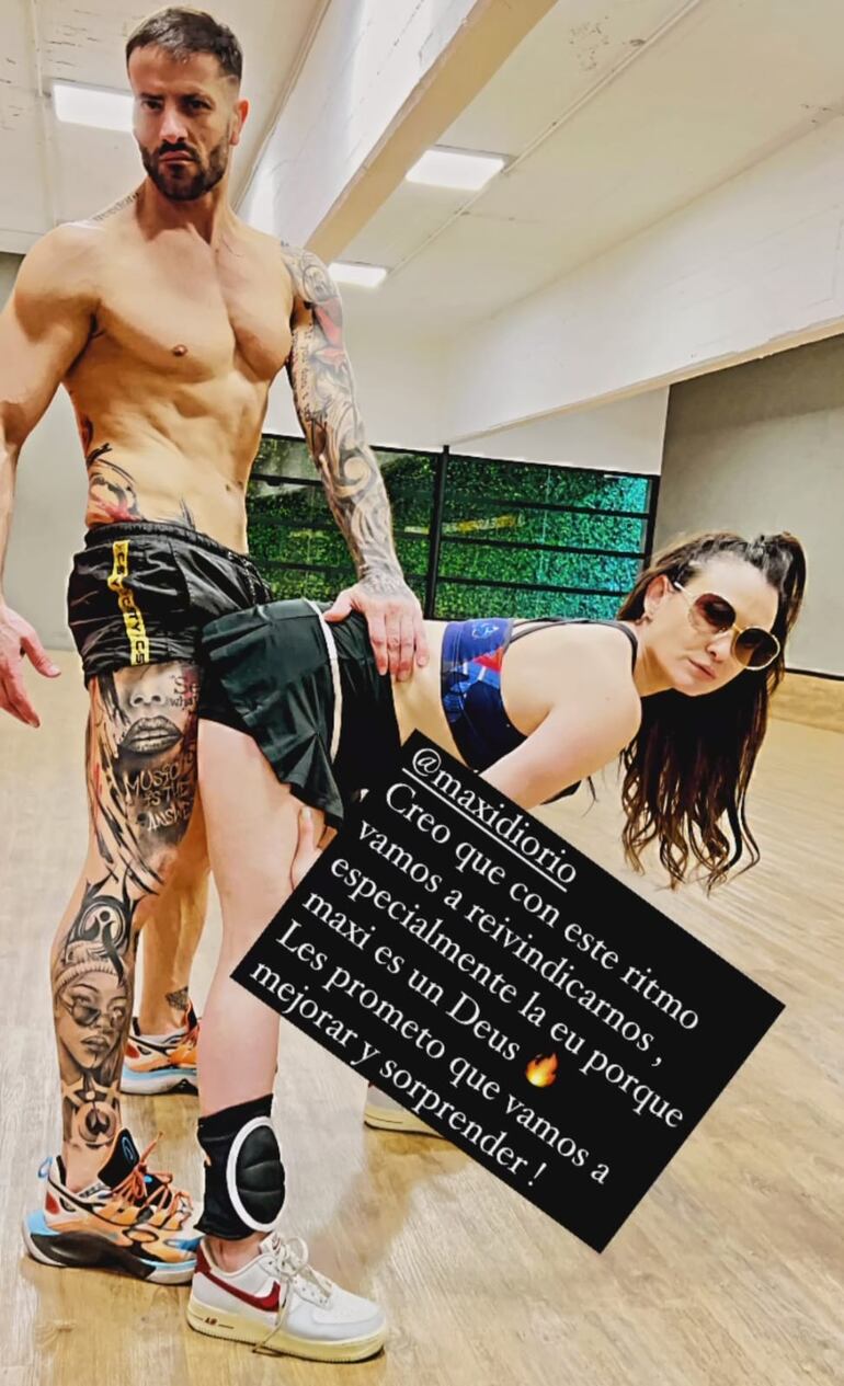 Lali González y Maxi Diorio en pleno ensayo del reguetón que presentarán esta noche en el Bailando. (Captura de la historia de Instagram de Lali González)