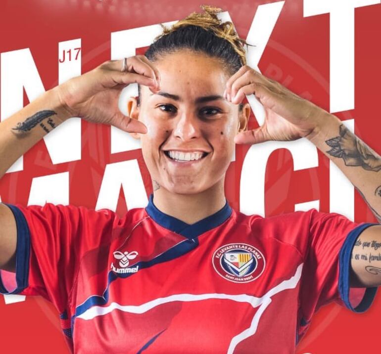 Jessica Martínez marcó ayer otro gol para el Levante Las Planas.