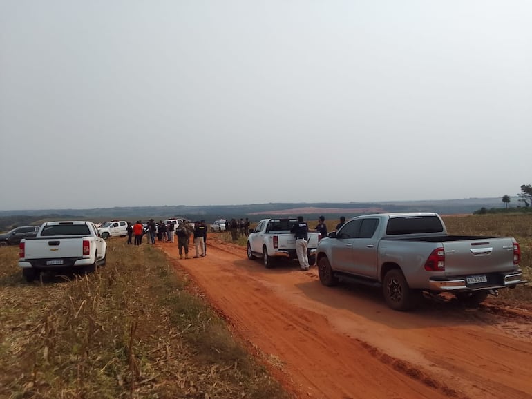  Los presuntos campesinos sintierra pretenden que el Indert compre 500 hectáreas para distribuir a familias de la zona conocida como Calle 26 de Febrero del distrito de Capiibary.