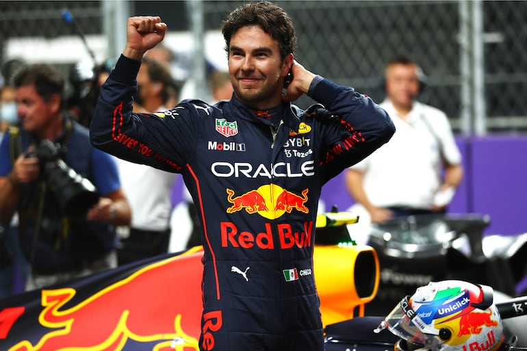 El mexicano Sergio “Checo” Pérez logró cinco victorias siendo parte del equipo Red Bull y colaboró para el 1-2 de pilotos en el 2023 y Constructores 2022 y 2023.