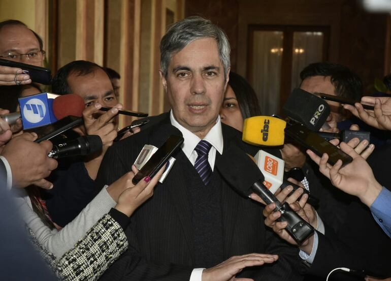 Pedro Ferreira, expresidente de la Ande, luego de la reunión de este lunes en el Palacio de López.