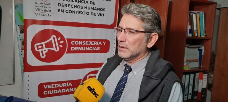 Francisco Benítez, coordinador del Centro de Consejería y Vigilancia de Derechos Humanos en contexto de VIH.