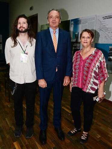 Nicolás Martínez, Gordon Kricke, embajador de la República Federal de Alemania en Paraguay y Simone Hartrich.