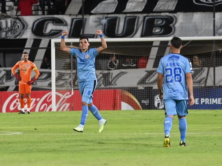 Fernando Garcete anotó el gol de Resistencia