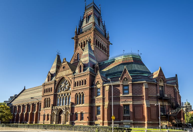 Edificio histórico de la Universidad de Harvard