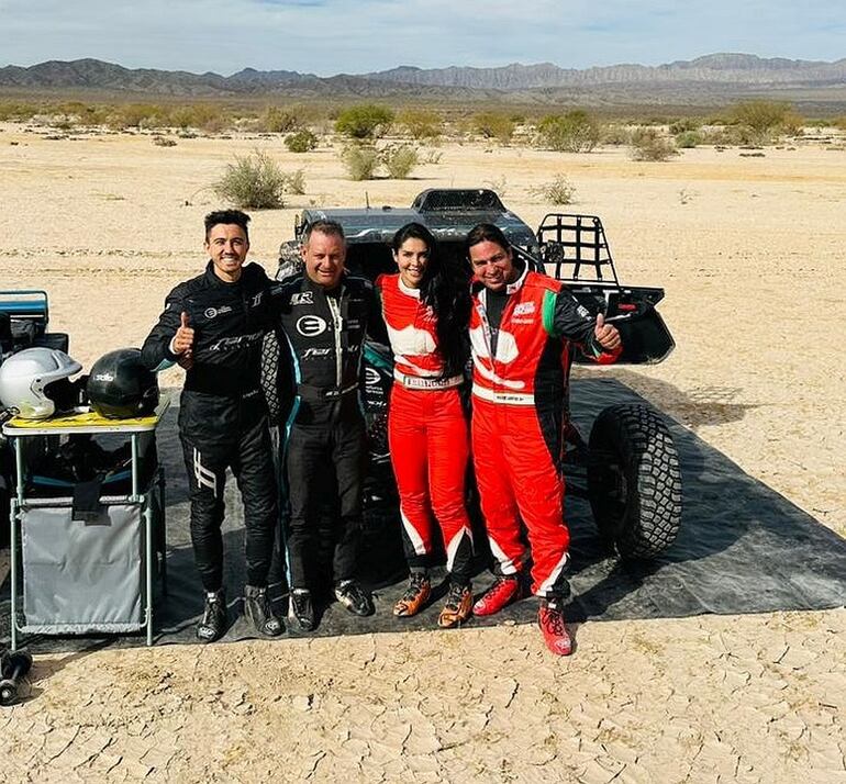 Óscar Santos y Mirna Pereira (derecha) ya están listos para afrontar este nuevo desafío en el vecino país. La prueba servirá a los paraguayos como preparativo para el próximo Dakar 2025.