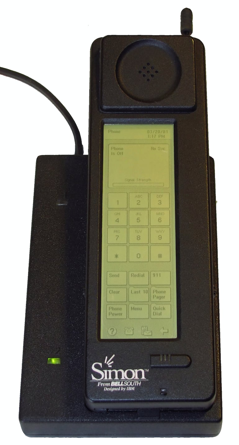 Comunicador Personal IBM Simon y base de carga.