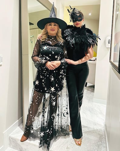 ¡Preciosas en Halloween! Ludy y Nadia Ferreira derrocharon belleza la noche del 31 de octubre en Miami.