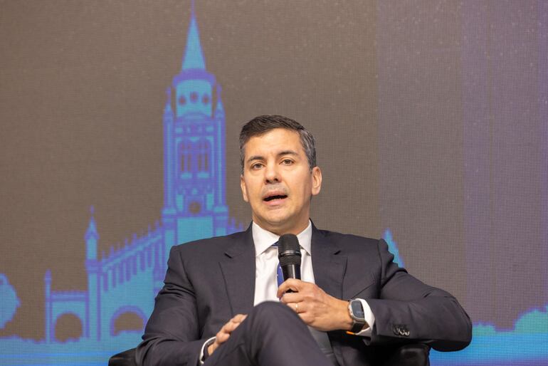 Santiago Peña durante la XXXV Asamblea Plenaria del Consejo Empresarial de América Latina (CEAL).