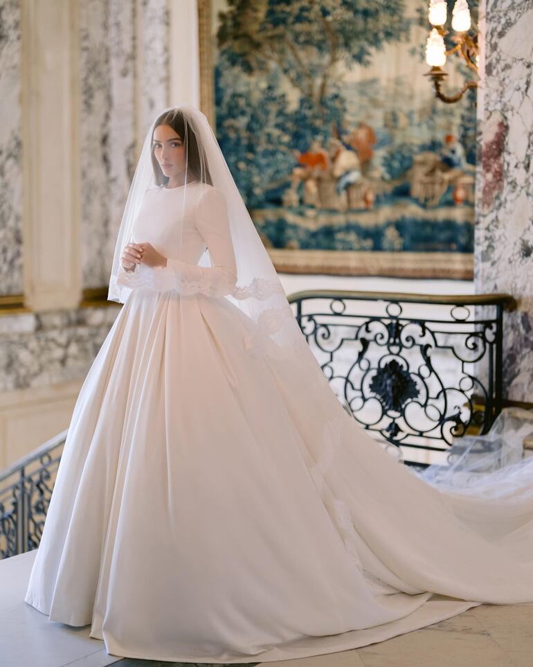 ¡Divina! Olivia Culpo con su vestido de novia de Dolce & Gabbana. (Instagram/Olivia Culpo)