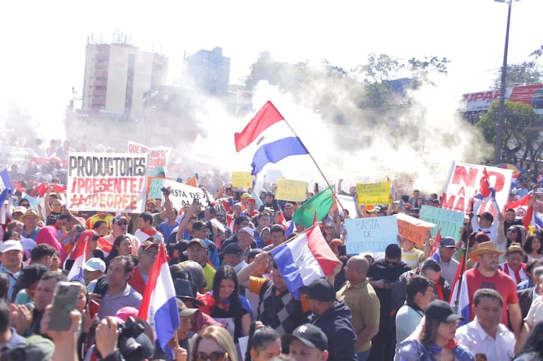 La manifestación concluyó sin incidente.