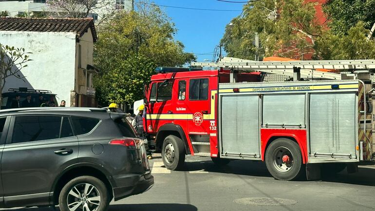 Un triple accidente se registró en la intersección de las calles Mayor Bullo casi Cerro Corá.