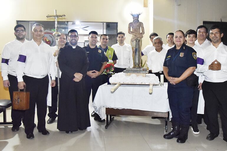 El Señor de la Columna en la Comisaría en la noche del Jueves Santo.